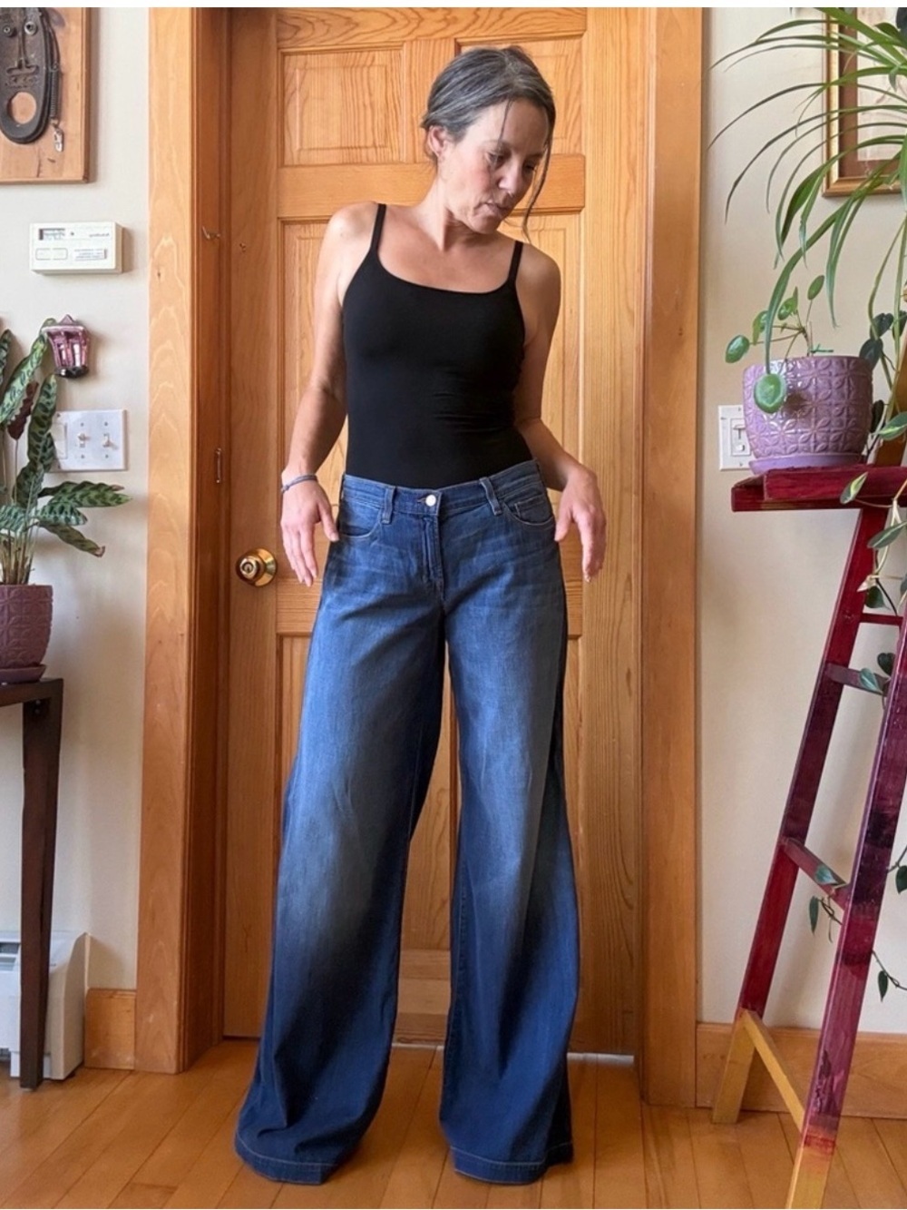 🆕 J Brand Wide Leg Flare Jeans Size 25